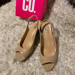 Women’s nude 9&Co. peep toe heels